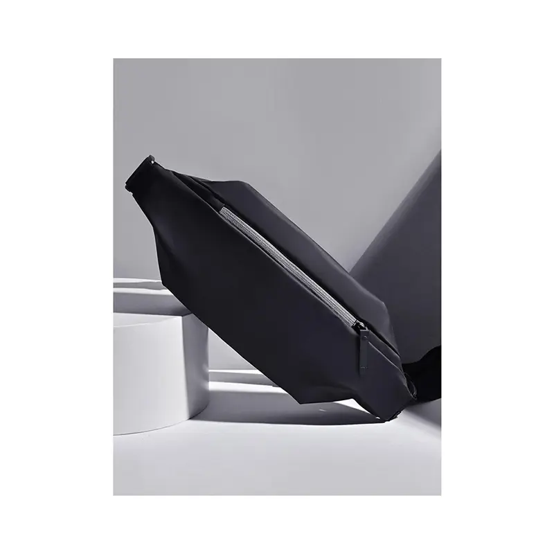 Sumka-na-poyas-Xiaomi-Sports-Chest-Bag-Chyornyj_4